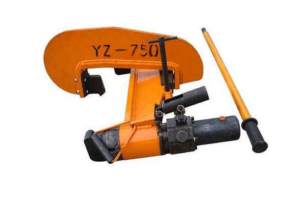 YZG-750型液压直轨器